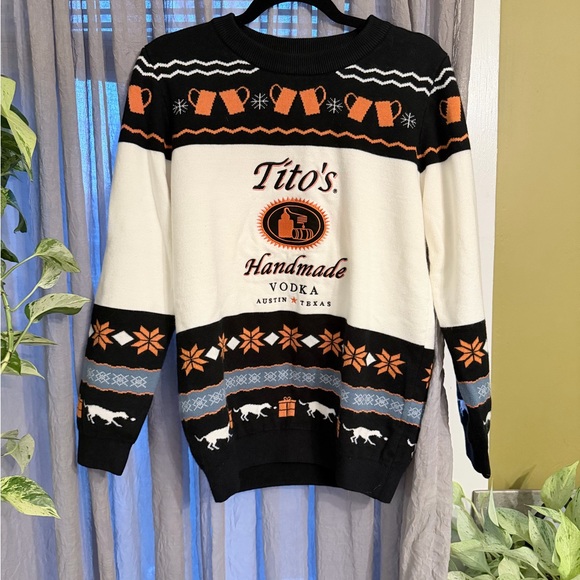 Titos Other - Tito's Handmade Vodka Black and White Sweater unisex size xl